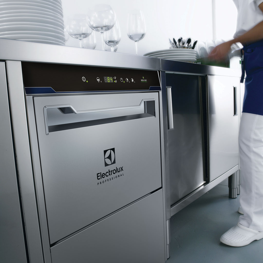 green&clean Undercounter Dishwasher with Detergent Dispenser & Drain Pump
