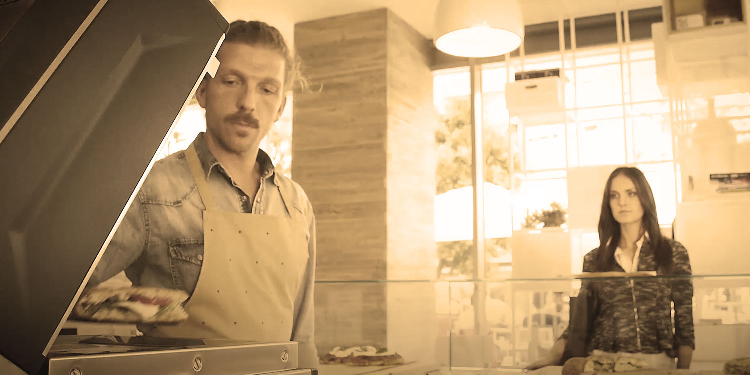 Front-of-House Friendly: Ventless, Compact and Clean | Electrolux Professional SpeeDelight